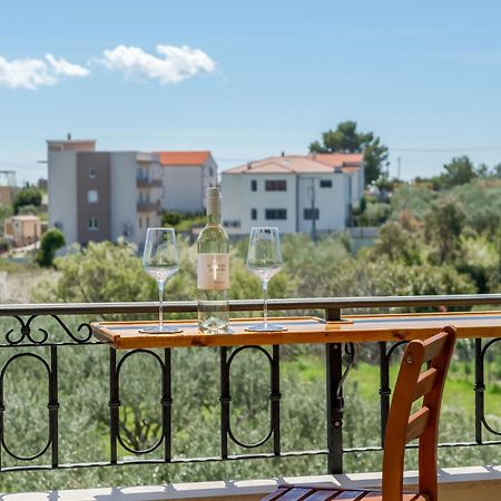Searenity Apartment Split Exterior foto