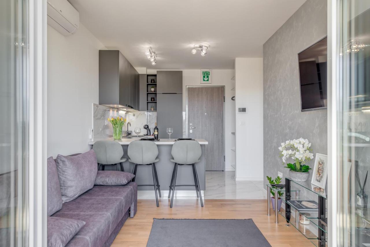 Searenity Apartment Split Exterior foto
