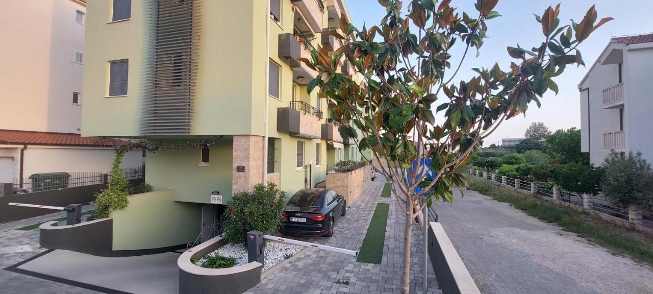 Searenity Apartment Split Exterior foto